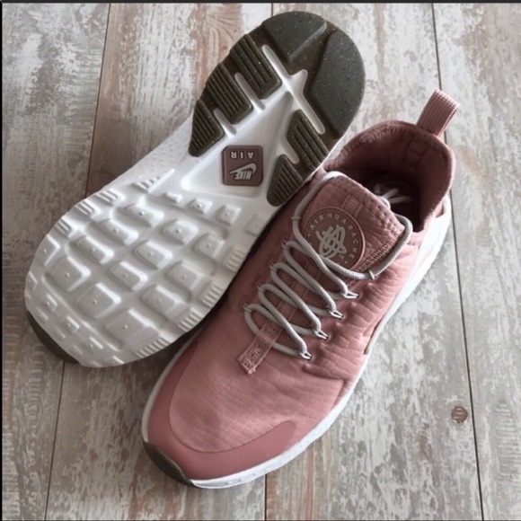 NWT Nike Huarache Run Ultra Pink - Picture 8 of 8